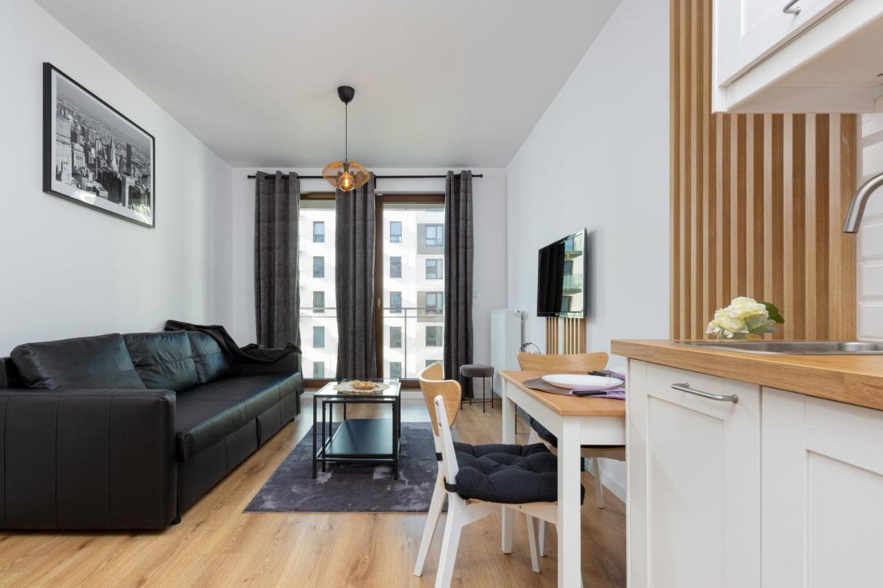 Forum Wola Jana Kazimierza Apartment By Noclegi Renters Warszawa Exteriör bild