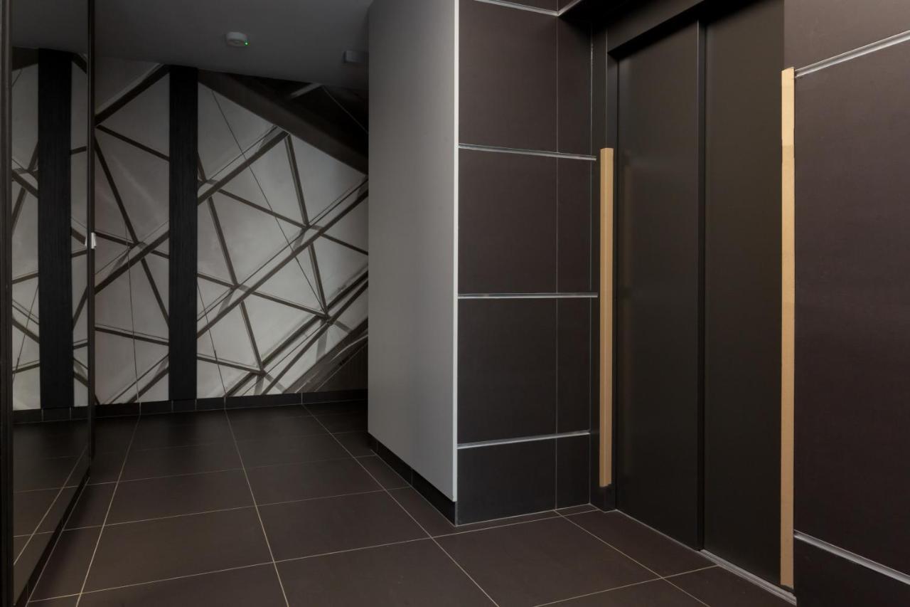 Forum Wola Jana Kazimierza Apartment By Noclegi Renters Warszawa Exteriör bild