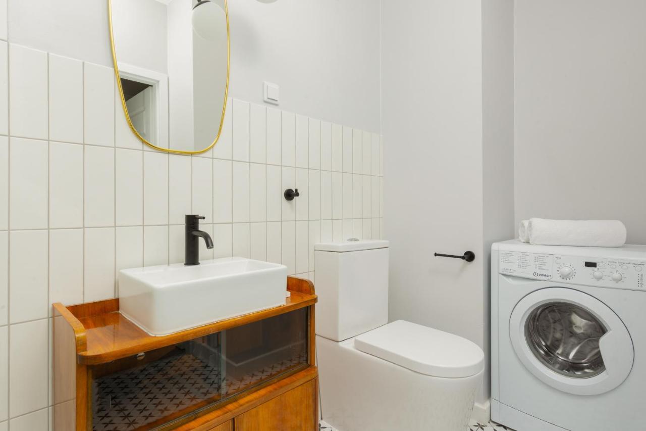 Forum Wola Jana Kazimierza Apartment By Noclegi Renters Warszawa Exteriör bild